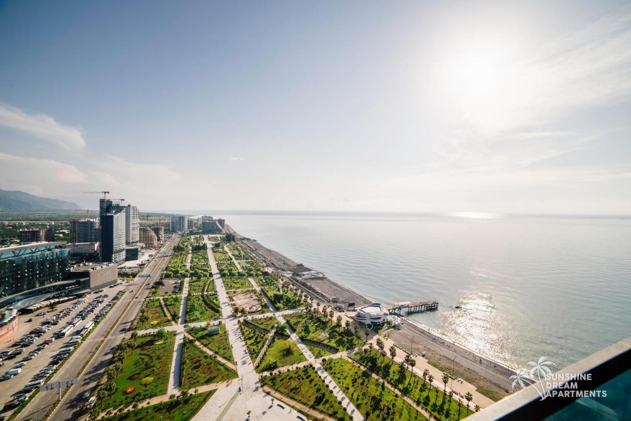 Sunshine Apartments Orbi Beach Tower Batumi Bagian luar foto