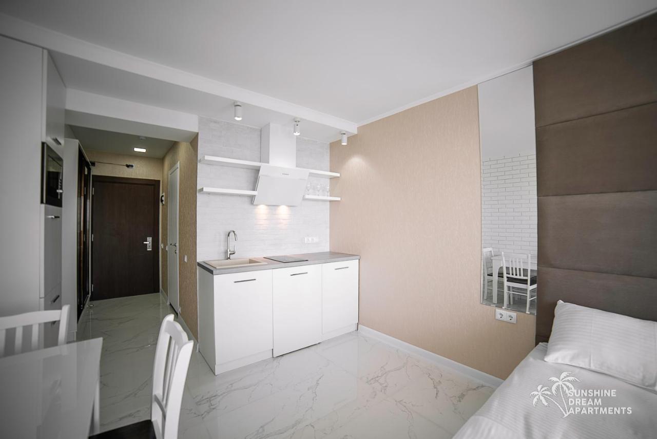 Sunshine Apartments Orbi Beach Tower Batumi Bagian luar foto