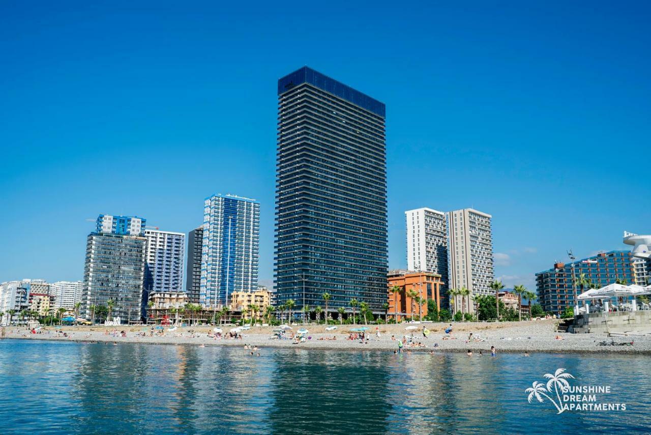 Sunshine Apartments Orbi Beach Tower Batumi Bagian luar foto